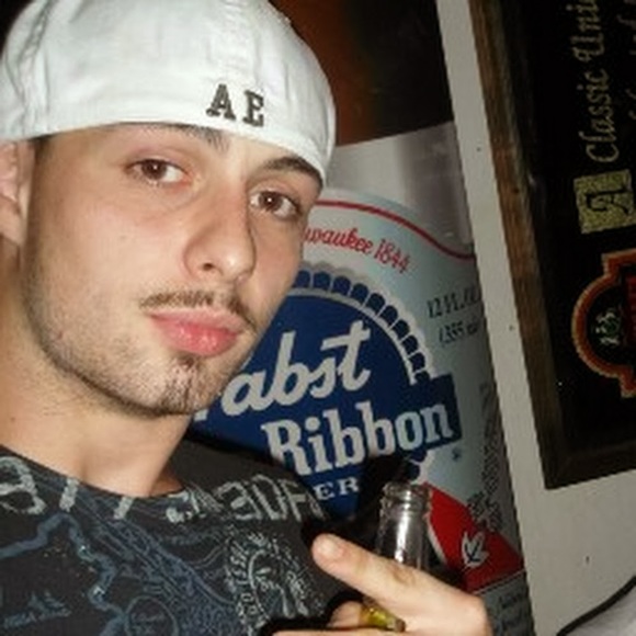 Meet your Posher, Chad - Picture 1 of 1